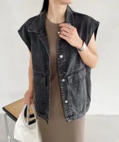 ダークグレー ノースリーブデニムジャケット