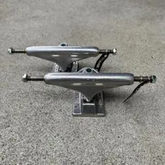 [新品訳あり] INDEPENDENT TRUCKS 139 SILVER