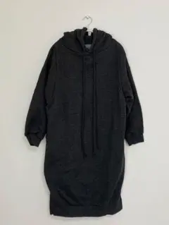 ■マタニティ　ワンピース　授乳服　カジュアル　チャコール　ダークグレー　フード