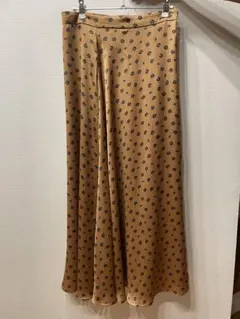 ユナイテッドアローズフレアスカート ベージュ 花柄