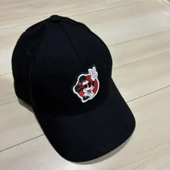 アディダス　 ディズニー キャップadidas 子供54〜57㎝　ミッキー　新品
