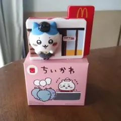 マクドナルド ちいかわ 猫型フィギュア