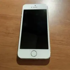 Apple iPhone 5s シルバー