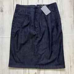 【新品、訳あり】PAUL&JOE ＊ タック入り ストレッチ デニムスカートのサムネイル