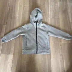 UNIQLO グレー フード付きパーカー 110