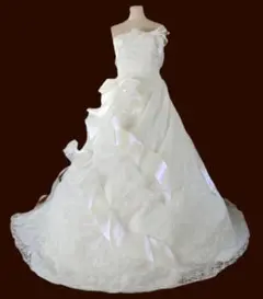ミッシェルクラン　立体的なリボンモチーフ高級ウエディングドレス9号Mサイズ