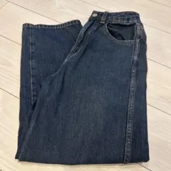 Item thumbnail for item 014f5d71-5742-48d7-b4eb-741838852917