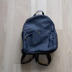 ケイト・スペードニューヨーク　シンプル　黒リュック