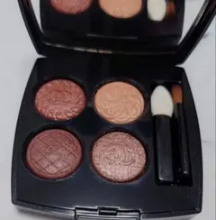 シャネル　レ キャトル オンブル ブトン 219 ブトン クチュール