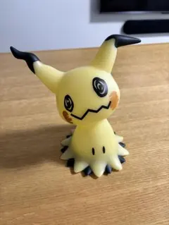 ミミッキュ フィギュア ライト機能付き