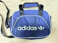 adidas スモールエアライナ ショルダーバッグのサムネイル