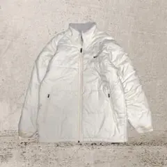 00s ナイキ　NIKE ダウンジャケット　ホワイト　白　ワンポイント　刺繍