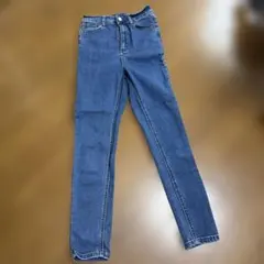 ダークブルー スキニーデニム