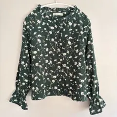 美品 マジェスティックレゴン 花柄フリルブラウス 長袖 グリーン Mのサムネイル
