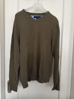 TOMMY HILFIGER Vネックセーター オリーブ