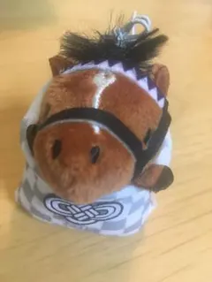 サラブレッドコレクション　お守りマスコット　ドウデュース