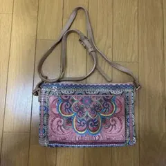 Desigual ショルダーバッグ 総柄