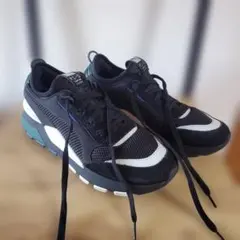 Item thumbnail for item a5d467bd-85eb-4c8b-8634-617daa9e2521