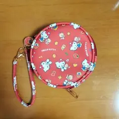 しまむら ハローキティ リール付き円形ポーチ