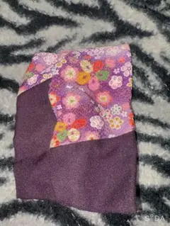 花柄デザインの紫色ポーチ ポケットティッシュ入れ