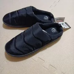 WORKMAN　ワークマン　FieldCore DIA TECHS スリッポン黒