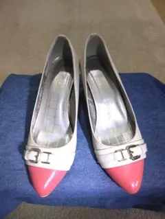 ホワイト・ピンク ポインテッドトゥパンプス