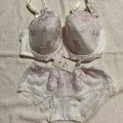 Item thumbnail for item 027ae9b5-6dec-43d5-9df1-4f9f3d6b93f9