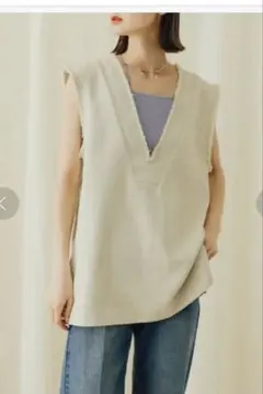 美品　センスオブプレイス　Vネックフリンジジレ　ベスト