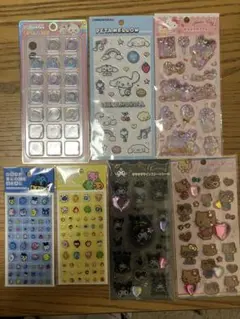 ボンボンドロップシール7点セット（ハローキティ、シナモロール、クロミなど）