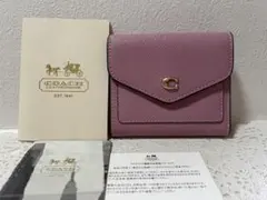 COACH 二つ折り財布 濃いピンク
