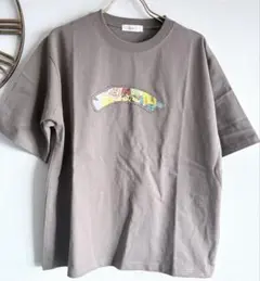 Tシャツ　MUHET ミュエータ　新品　Mサイズ　綿100%のサムネイル