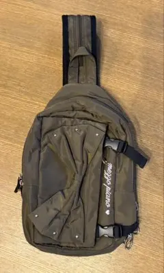 メゾピアノ　mezzopiano ショルダーバッグ　2way カーキ色