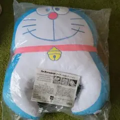 ドラえもんダイカット授乳クッション