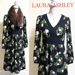 美品♦︎LAURA ASHLEY ローラアシュレイ　花柄　ワンピース　7 黒　SM