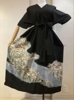 み*ん様 着物リメイク　黒留袖　ワンピース