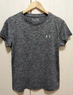 UNDER ARMOUR 半袖Tシャツ グレー系のサムネイル