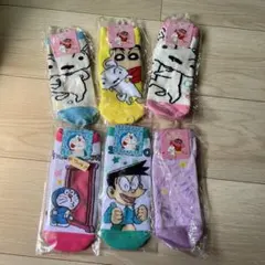 新品　クレヨンしんちゃんソックス&ドラえもん 4足セット