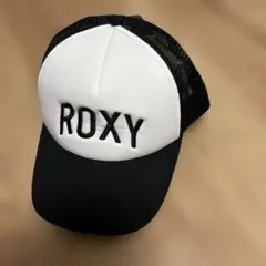 ROXY ロキシー　キャップ　帽子　新品　ロゴ　メッシュのサムネイル