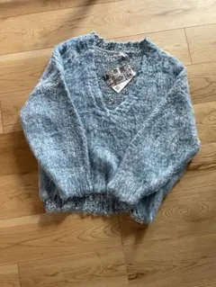 【新品Repshee】yui.コラボ　カラVネックPO 水色 タグ付き　しまむら