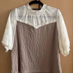 axes femme 異素材ドッキングブラウス 半袖 ベージュ×ホワイトのサムネイル