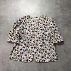 WH065● Leilian：大きいサイズ 花柄ノーカラー七分袖シャツジャケットのサムネイル