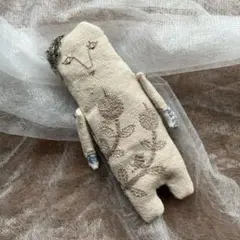 1点限り♪ミナペルホネンringoさんブローチ　ハンドメイド