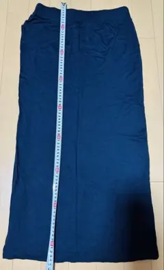 UNIQLO ネイビー ロングスカート　Mサイズ
