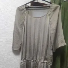 Anaterierのトップス