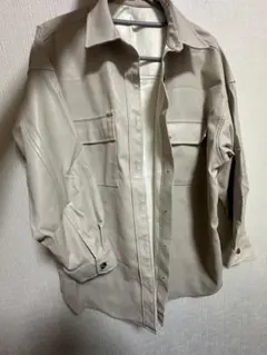 ベージュ オーバーサイズ レザージャケット