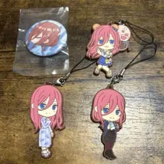 五等分の花嫁　中野三玖ラバーストラップ& 缶バッジセット