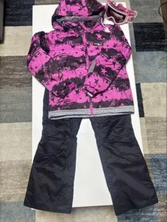 子ども用スノーボードウェアセット（ピンク/黒）