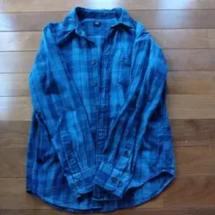 ☆ユニクロ　長袖　チェックシャツ