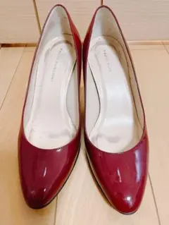 ファビオルスコーニ　エナメルパンプス 赤