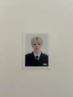 TREASURE 2024シーグリ 証明写真 パイロット ジェヒョク